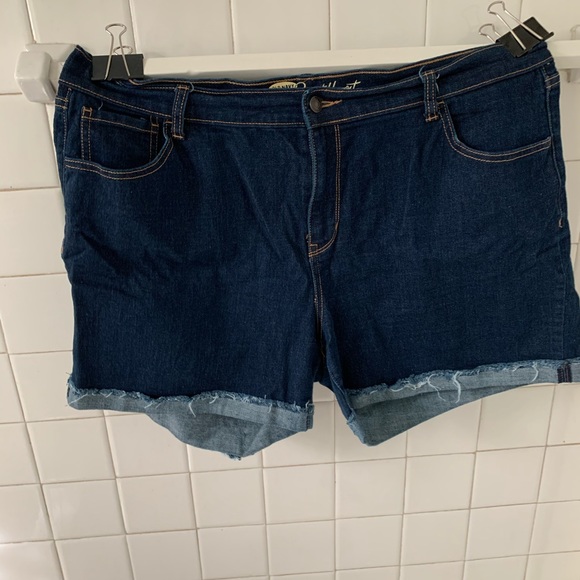Old navy jean shorts - Picture 1 of 4